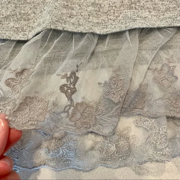 Disney Princess Mulan Hooded Shirt with Lace Bottom!! NWT - Picture 4 of 9